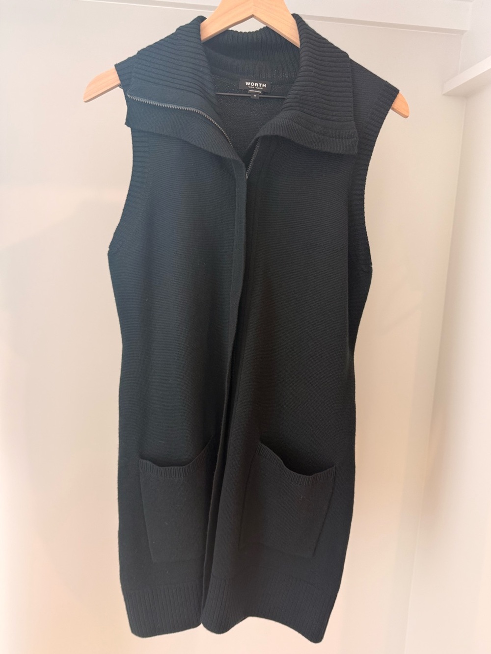 Worth New York black sleeveless sweaterdress dress size small zip up tunic